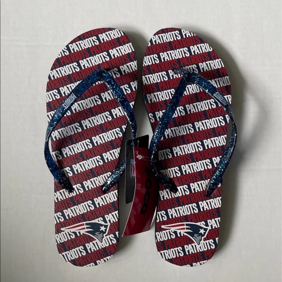 New England Patriots flip flops - Picture 1 of 3